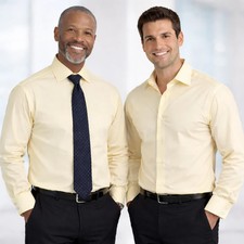 Herrenhemd mit normaler