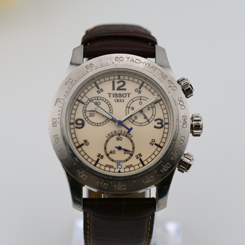 Tissot chronograph quarz - v8,