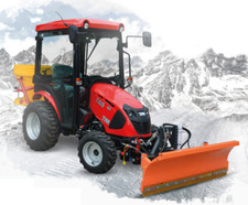 TYM Kompakttraktor T 25 für den Winterdienst mit Kabine, Schneeschild, Streuer