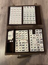 Altes Mah Jong Stoff-Koffer Asiatisch China Spielsteine vermutlich handgemacht