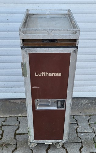 Lufthansa half size flugzeug - lufthansa,