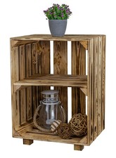 Nachttisch geflammt mit