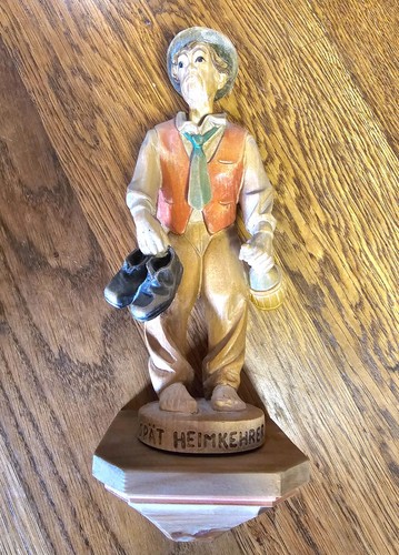 Alte geschnitzte holzfigur - geschnitzte, auf
