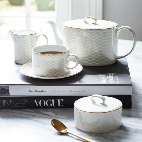 Wedgwood arris bone - arris, china