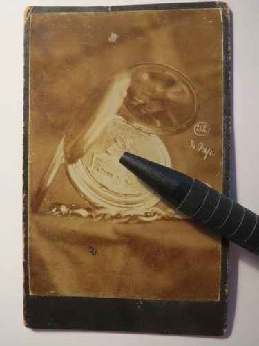 Foto einer uhr taschenuhr - einer,