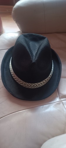 Fedora hut - fedora,