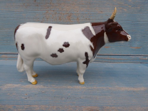 Beswick ayrshire bull - beswick,
