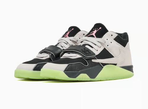 Jordan travis jumpman - x,