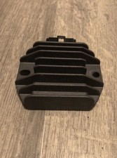 Piaggio NRG PureJet  Spannungsregler Gleichrichter Einspritzer