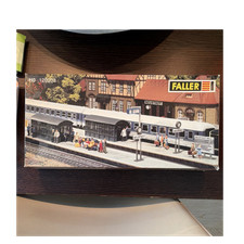 FALLER Bahnhof Neustadt 120203