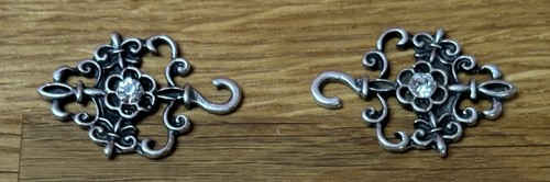Miederhaken aus metall - aus,