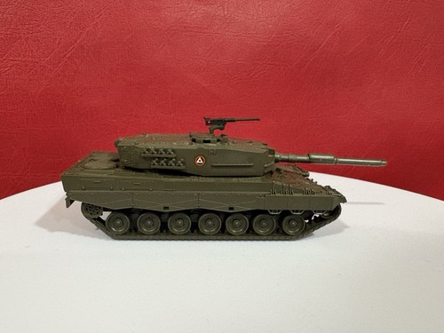 Roco leopard 2 panzer - h0,