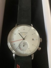 Solar-Uhr „Bauhaus“ mit