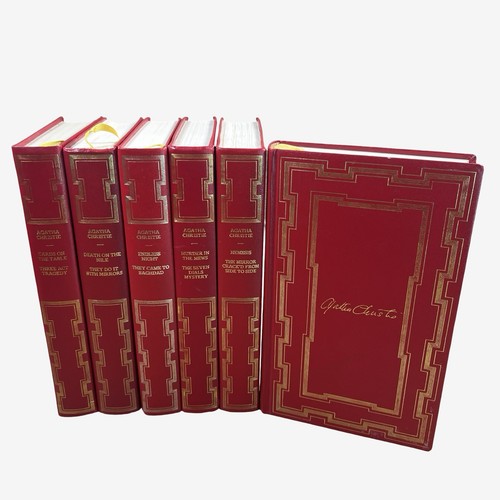 Agatha christie poirot miss - agatha,