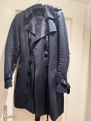Burberry trenchcoat dunkelblau - burberry,