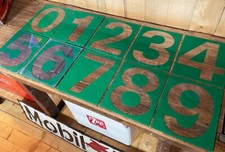 ORIG VINTAGE USA GAS STATION NUMBERS [TANKSTELLENNUMMERN SET] SCHILD TANKSTELLE