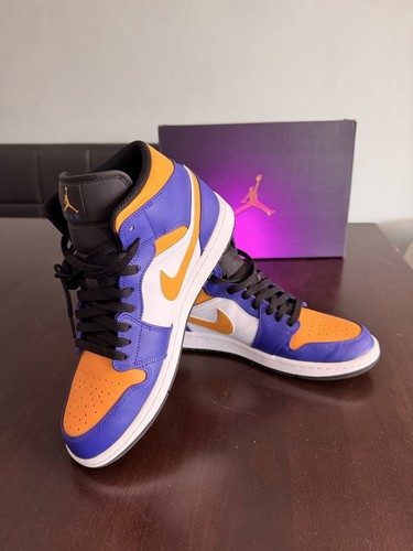 Nike air jordan mid - air,