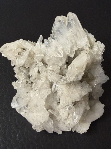 Bergkristall stufe mit - stufe,