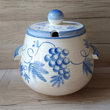 Schöner alter Keramik