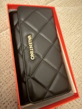 Mario Valentino Tasche in