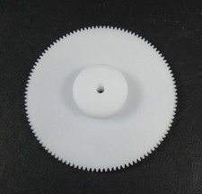 Zahnrad / Stirnzahnrad aus Delrin | Modul 0,5 | gerade verzahnt | 114 Zähne