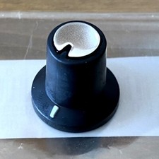ROLANDgenuine Knob #018