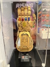 lego marvel infinity handschuh mit Vitrine