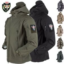Herren Softshell Jacke Combat Wasserdichte Winterjacke Windbreaker mit Kapuze