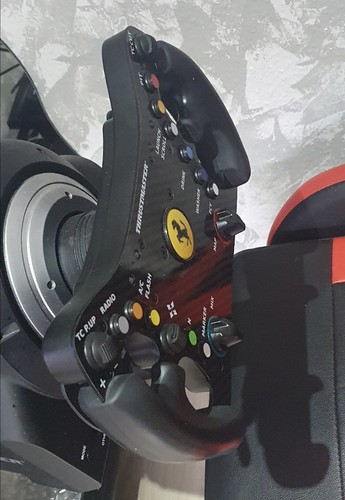 Thrustmaster ferrari gt2 - ferrari,