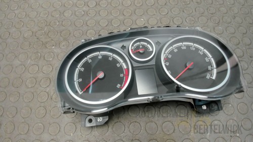 Kombiinstrument tachoeinheit - /,