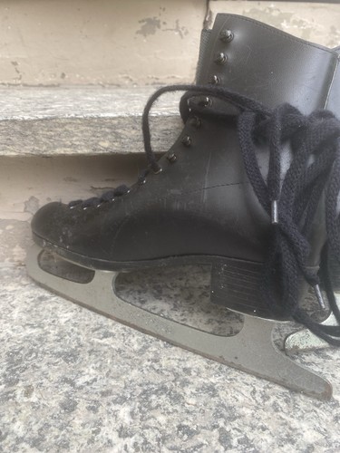 Schlittschuhe schwarz - 38,