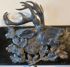 Alter Hirschkopf Mit Eichen