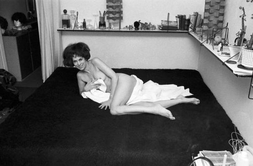 Girl nude nackt - nude,