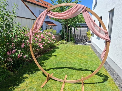 Hochzeitsbogen rund und - , groß