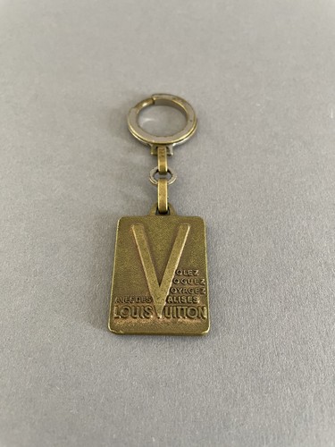 Louis vuitton - louis,
