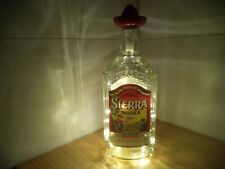 Tequila Sierra LED Deko-Leuchte 0,7l-Flasche beleuchtet 20-LED-Lichterkette Bar
