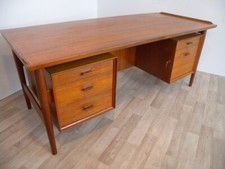 Schreibtisch groß modell - modell, 207
