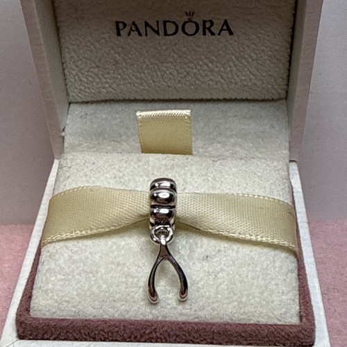 34b nwot auth - 34b,