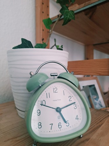Retro wecker grün wie - grün,,