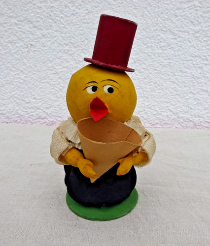 Pappfigur küken mit stimme - pappfigur,