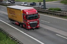 LKW Foto DAF XF Planensattelzug Deutschland rot Lohmann Europa-Trailer It #l3wl