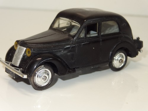 Norev plastic renault - 10,