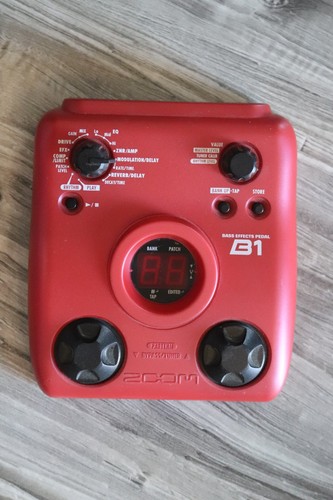 Zoom bass effects pedal - zoom, b1