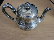 alte versilberte Teekanne der Gebrüder Hepp Nr. 12