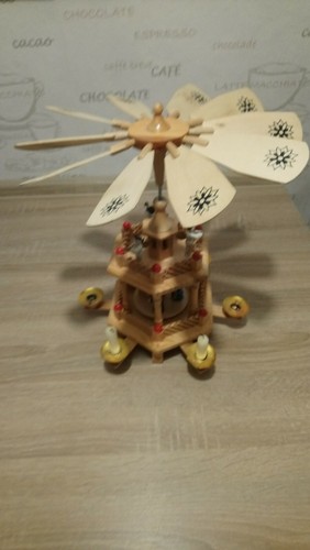 Pyramide weihnachtspyramide - pyramide,