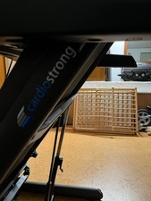 Professionelles Cardio Strong TX 90 Laufband gebraucht