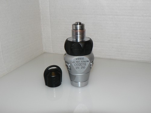 Aqualung titan din 300bar - titan,
