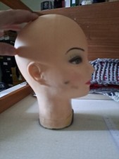 Kopf  Mädchen junge Frau weiblicher Kopf  wie Torso Perückenkopf Kind