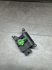 Audi A4 S4 B6 B7 8E Stellmotor