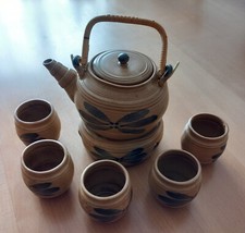 Teeservice Teekanne Kanne Stövchen 5 Becher Tassen braun Keramik